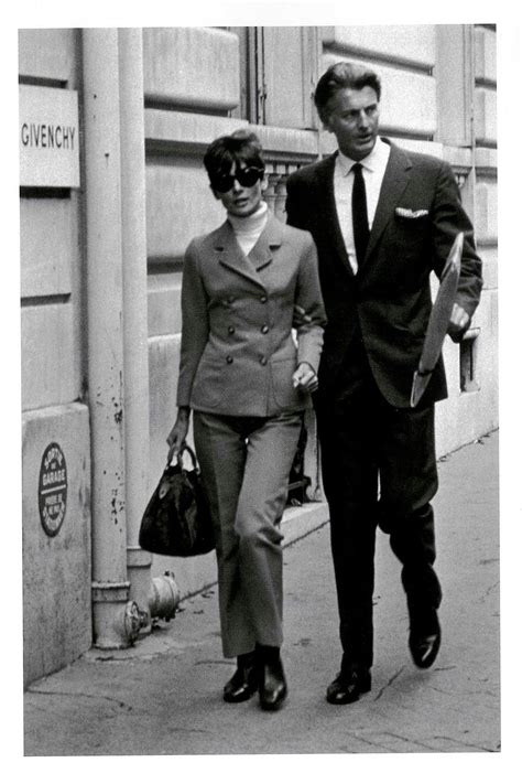 duchesse de windsor habillé en givenchy|Hubert de Givenchy talks Jackie, Audrey, and the Duke of .